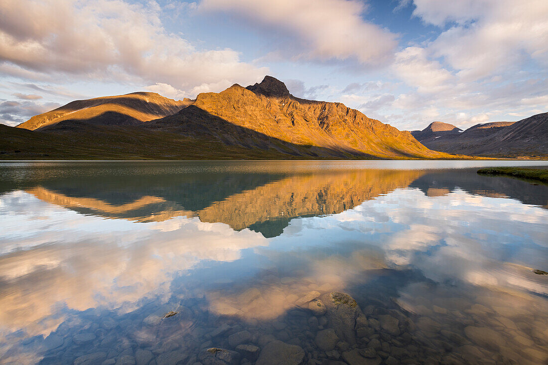  Bjerikbakte, Ähpar massif, Bierikjaure, Sarek National Park, Lapland, Sweden, Europe 