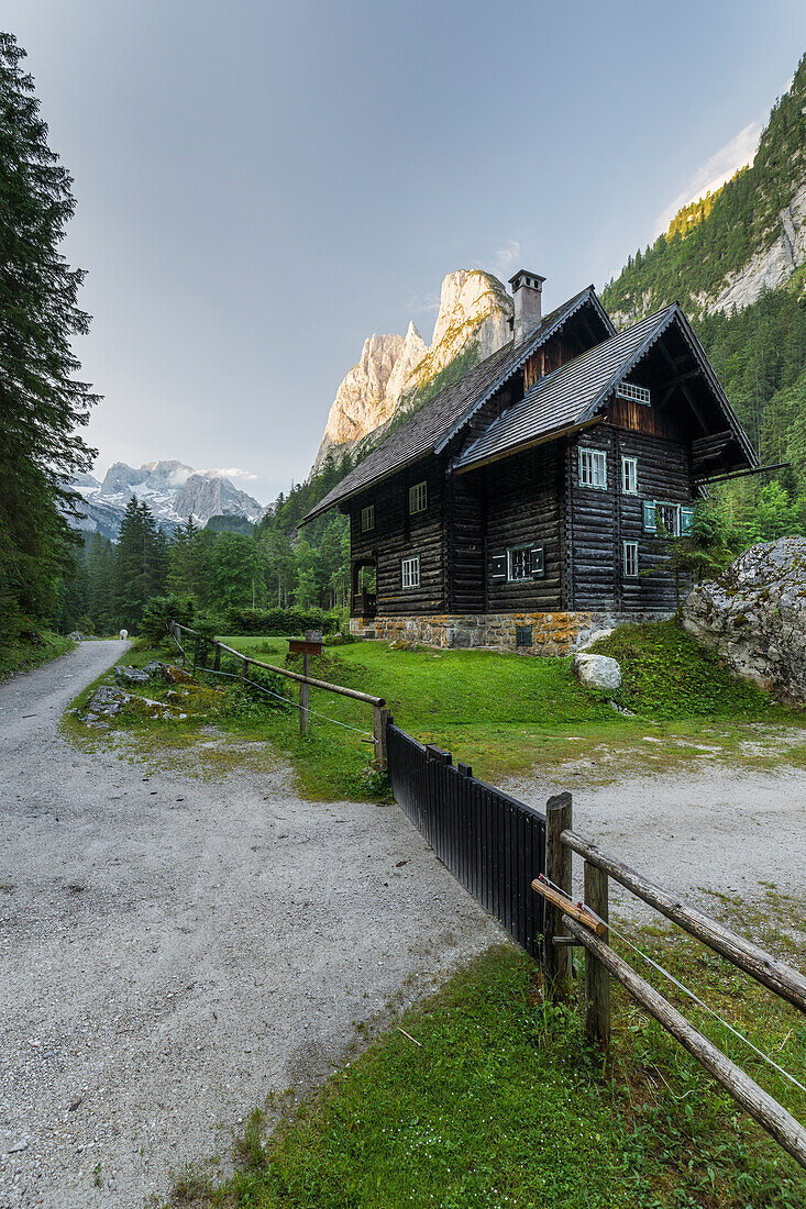 Jagdhütte beim Gosausee, Salzkammergut, Oberösterreich, Österreich