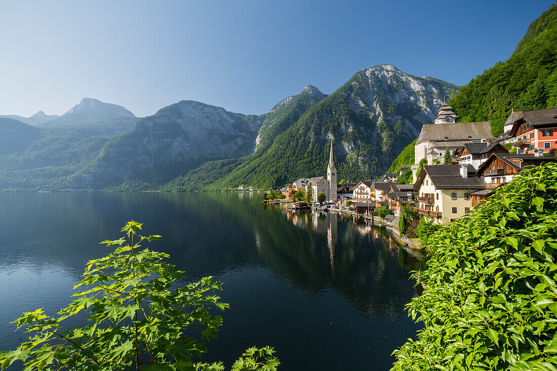  Hallstatt, Lake Hallstatt, Salzkammergut, Upper Austria, Austria 