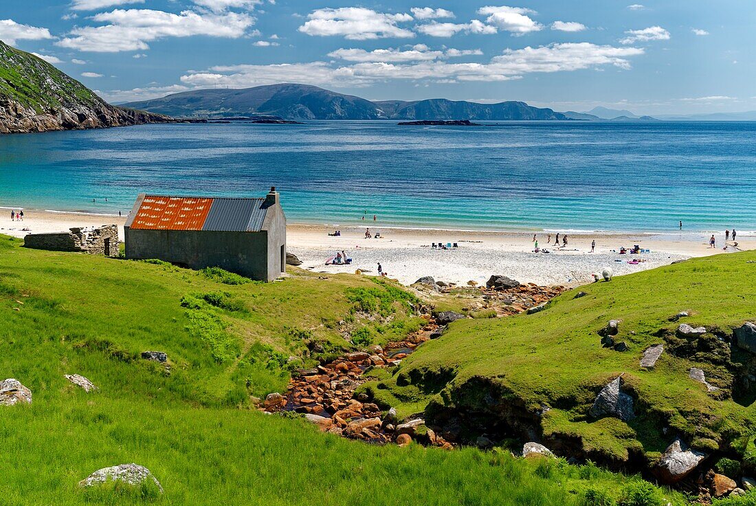 Ireland, County Mayo, Archill Island, view of Keem Bay