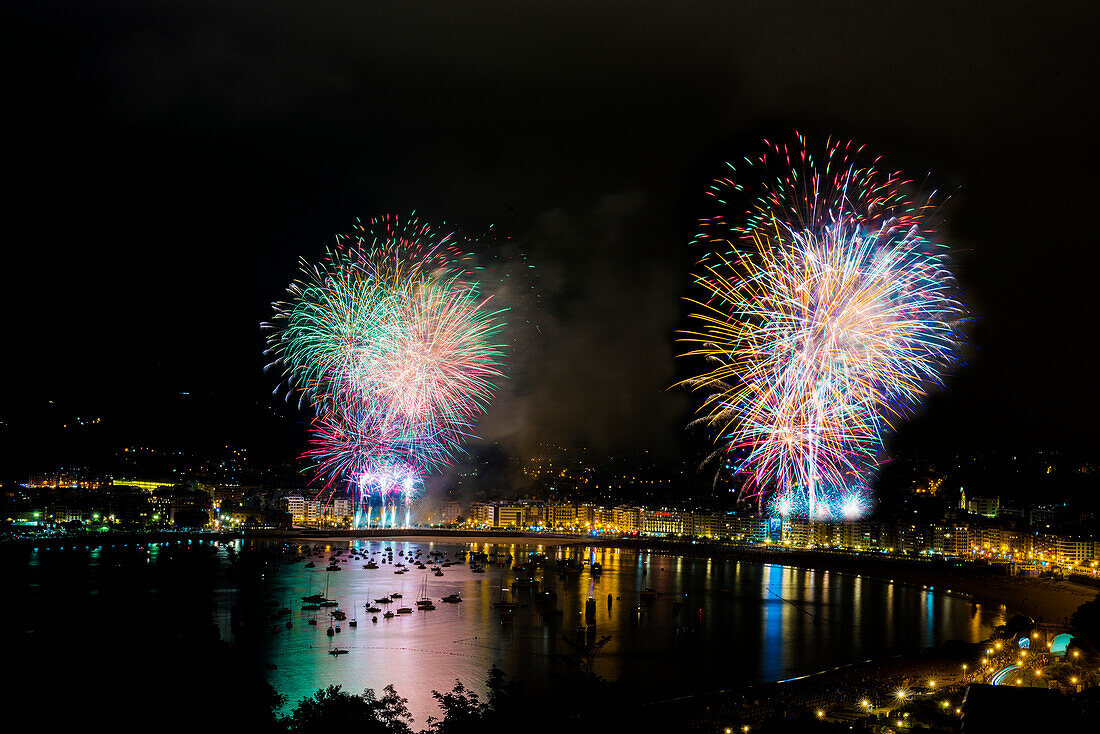Fireworks, view from Monte Igueldo, San Sebastian, Donostia, Basque Country, Northern Spain, Biscay, Spain
