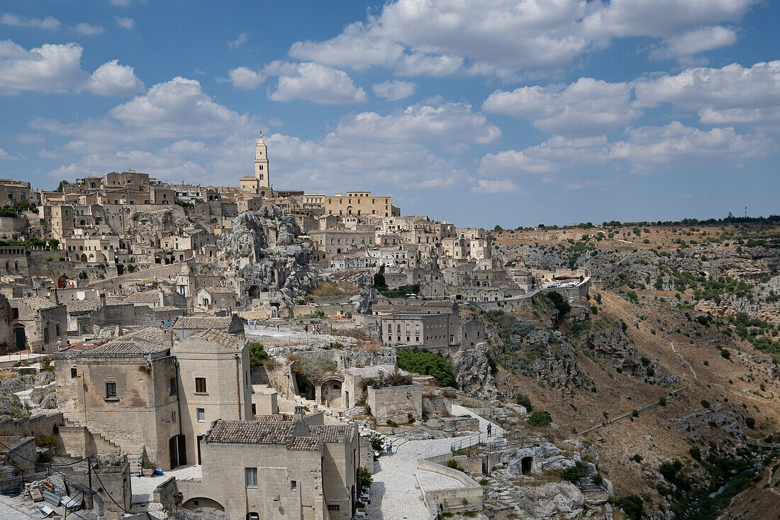 Church of St. Peter and Paul and the old town and gorge of the Sassi di Matera, UNESCO World Heritage Site, Matera, Basilicata, Italy, Europe