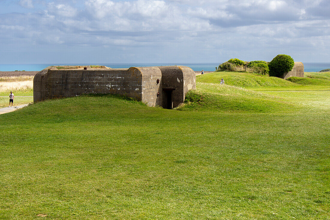 Bunker aus dem Zweiten Weltkrieg 'Deutsche Artilleriebatterie', Longues-sur-Mer, Calvados, Normandie, Frankreich
