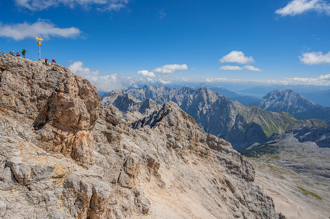 View from the Zugspitze to the Jubilee Ridge, Garmisch-Partenkirchen, Wetterstein Mountains, Upper Bavaria, Bavaria, Germany