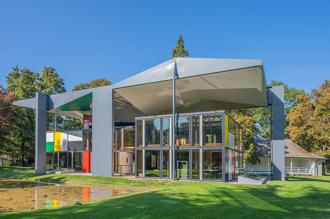 Le Corbusier Pavilion, Heidi Weber House, Zurich, Switzerland