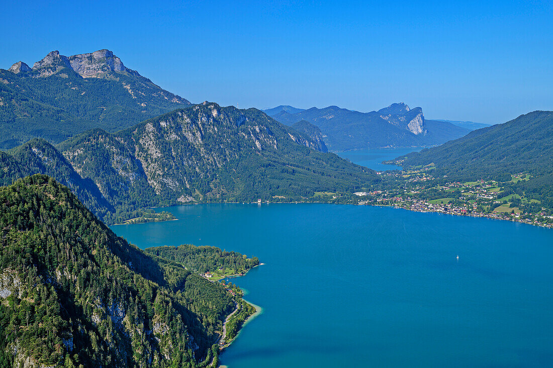 Blick vom Schoberstein auf Attersee und Mondsee, vom Schoberstein, Salzkammergutberge, Salzkammergut, Oberösterreich, Österreich