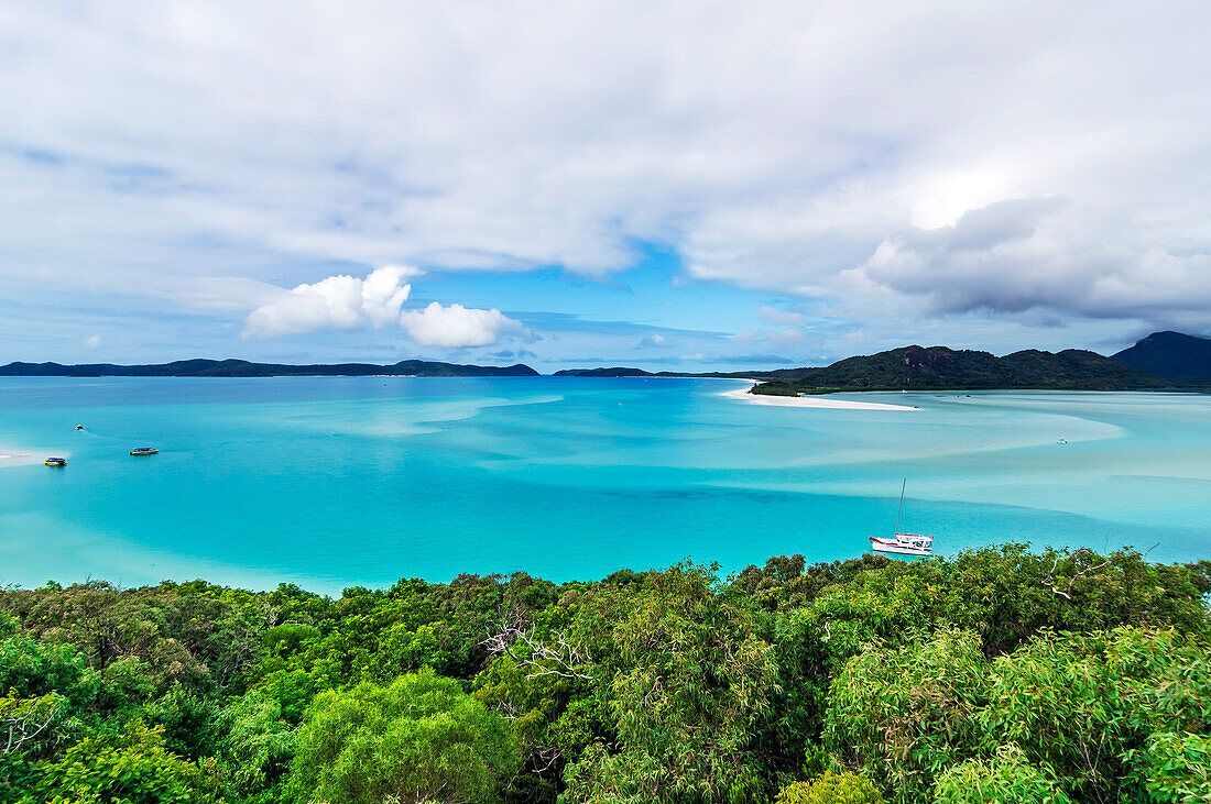  Views of the Emerald Isles region, Whitsunday Islands, Queensland, Australia 