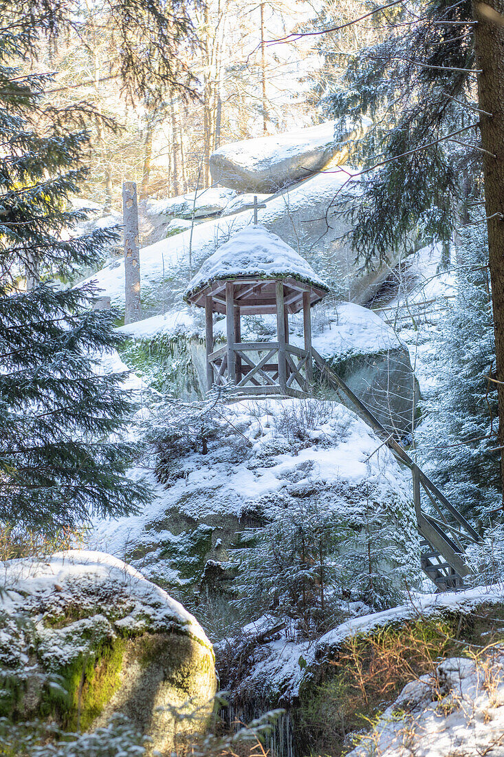  Winter in the Great Labyrinth, Luisenburg, Wunsiedel, Fichtelgebirge, Upper Franconia, Franconia, Bavaria, Germany, Europe 