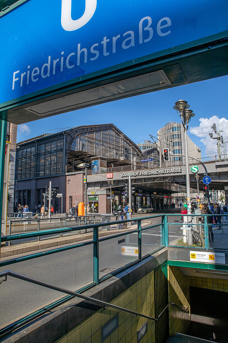 Bahnhof Friedrichstraße, Berlin, Deutschland