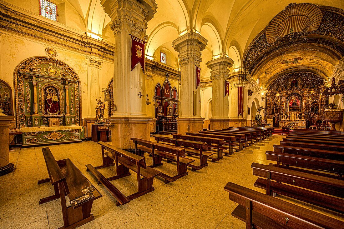 Blick in den Innenraum der Iglesia de África, Ceuta, Straße von Gibraltar, Spanien