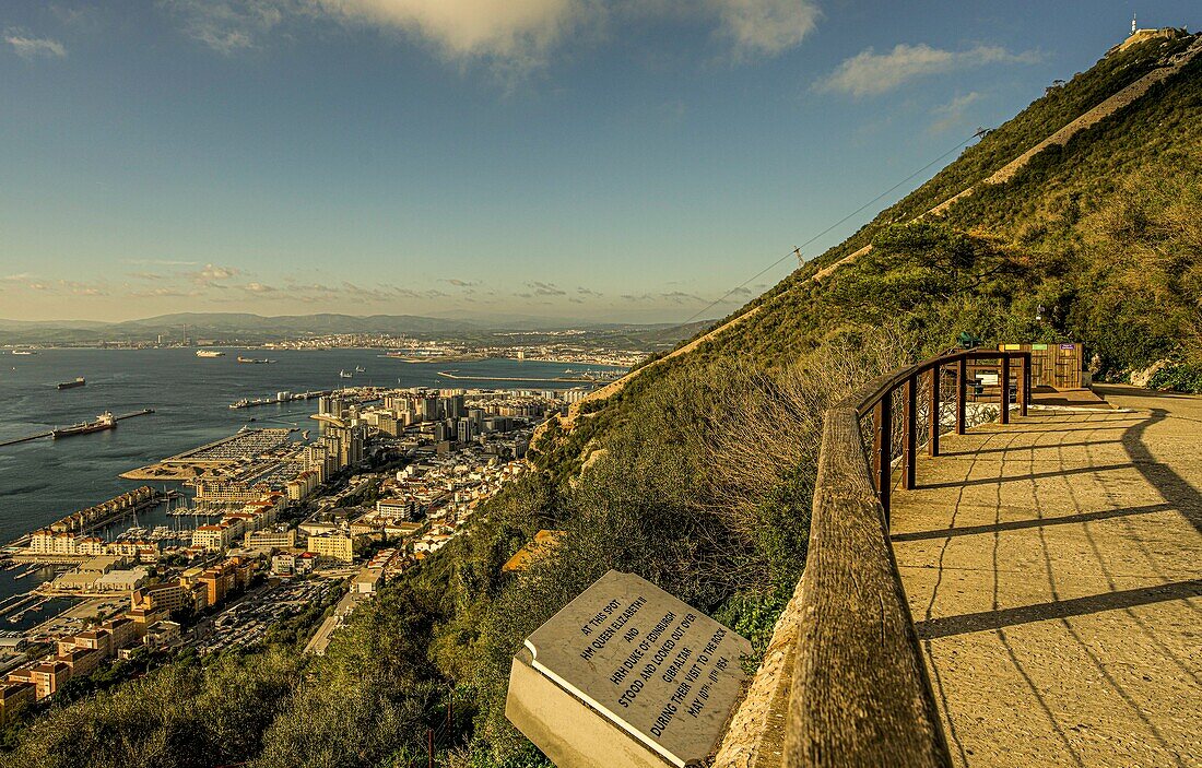  Viewpoint commemorating the visit of Queen Elizabeth II in 1954 to the Upper Rock Nature Reserve, in the background the Wall of Charles V, view over Gibraltar, the harbor and the bay of Algeciras, British Crown Colony, Spain 