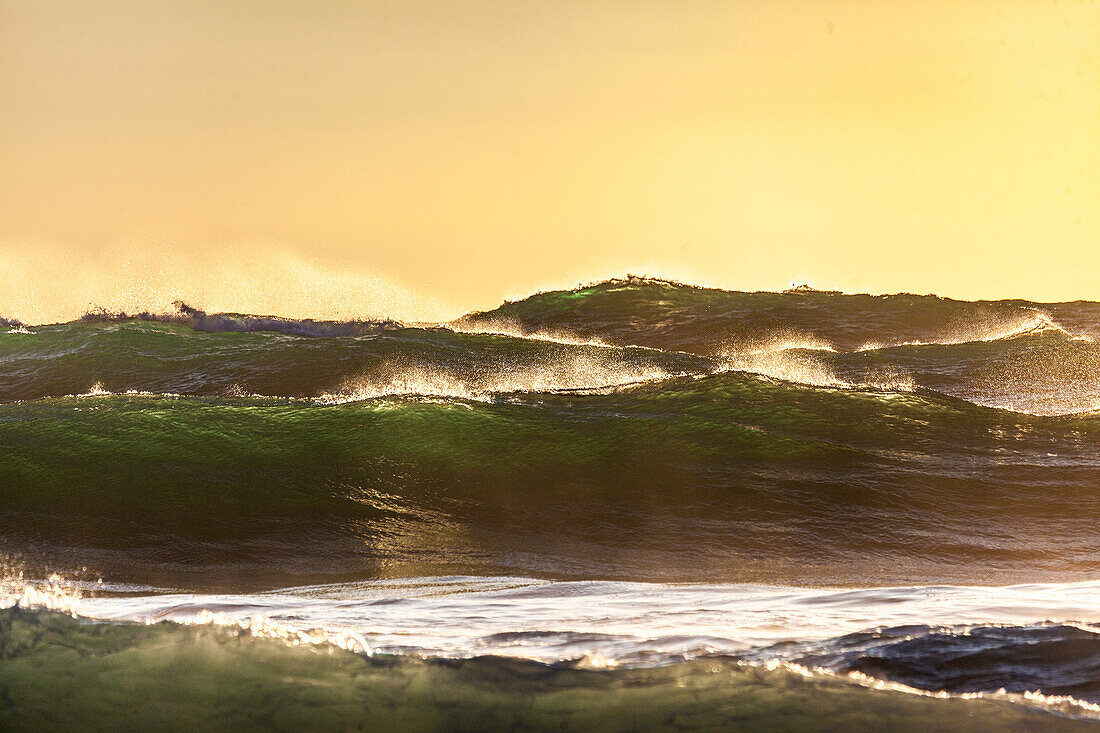  Waves, surf on the Atlantic 