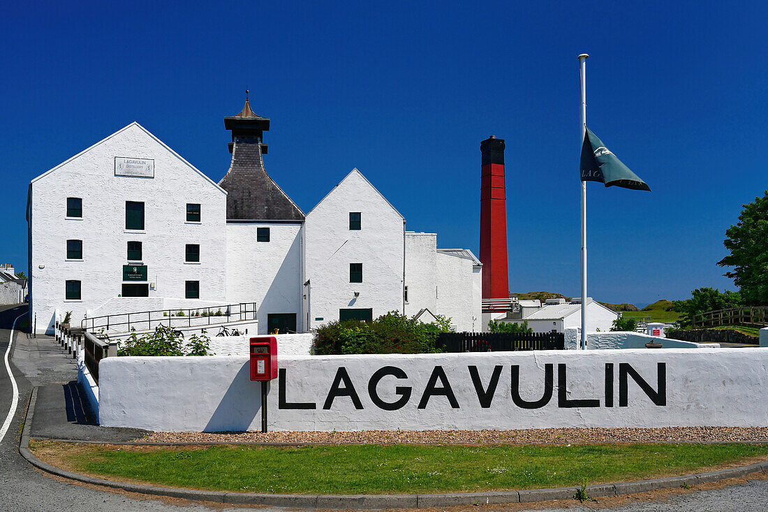 Großbritannien, Schottland, Hebriden Insel Isle of Islay, Lagavulin, Whisky-Destillerie Lagavulin