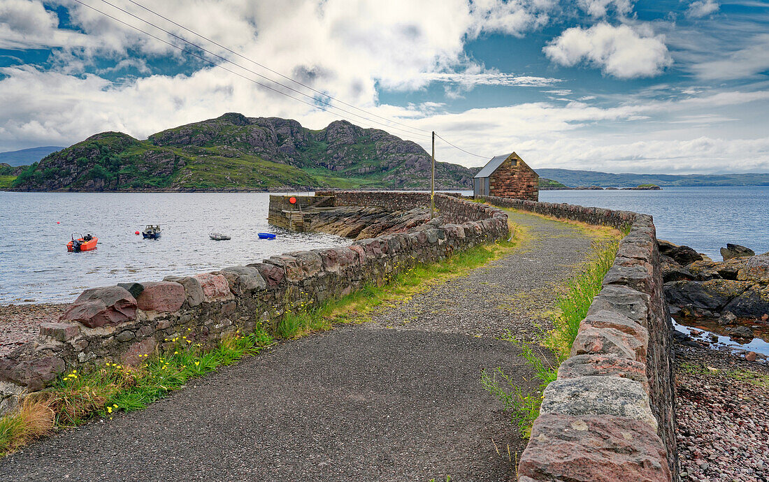  Great Britain, Scotland, West Highlands, Lower Diabaig at Loch Torridon 