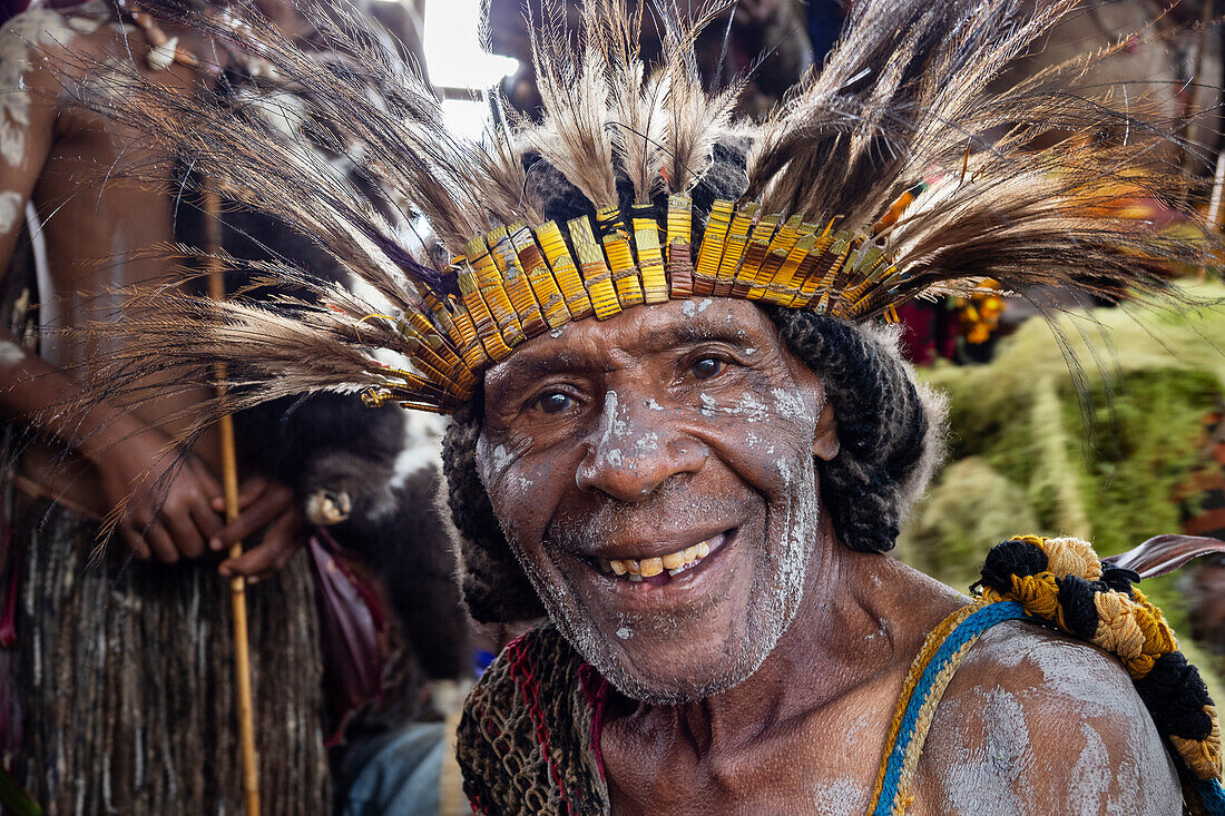  Indigenous people in the mountain village of Kiowe, Mann, Eastern Highlands, Papua New Guinea 