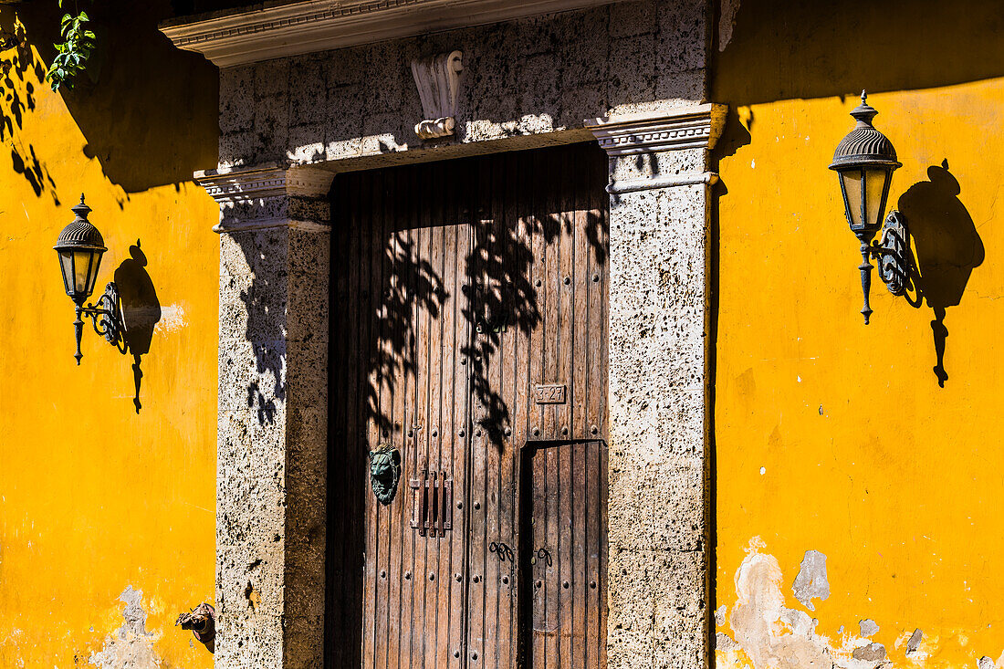  House entrance, old town, Cartagena, Colombia, America 