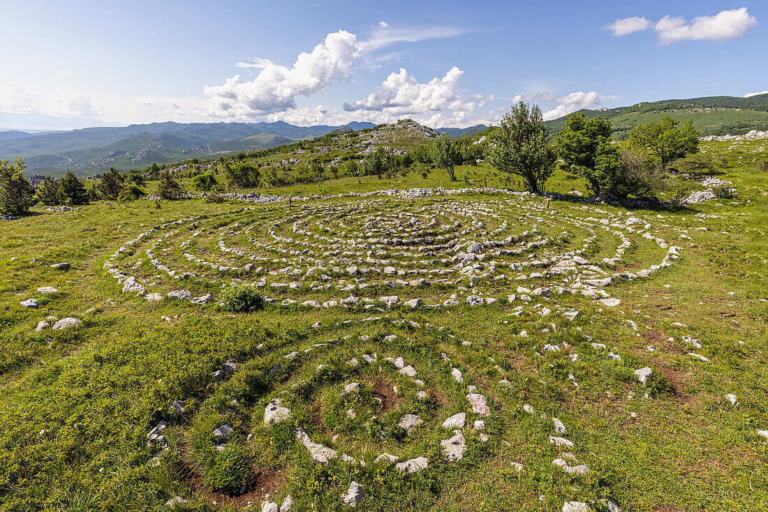 Das Nebeski labirinti bei Vidikovac Sviba, Eyes of Vinodol, Kroatien, Europa