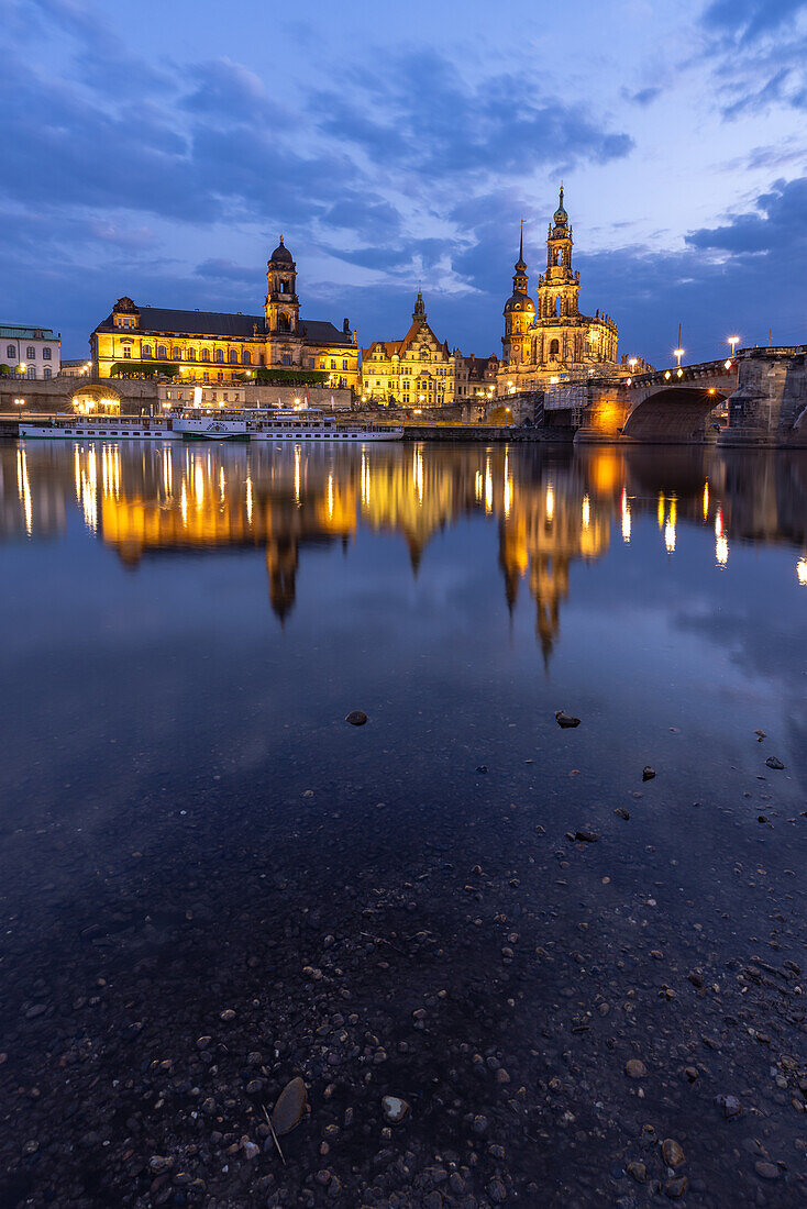  Blue hour on the Elbe, Dresden, Saxony, Germany, Europe 