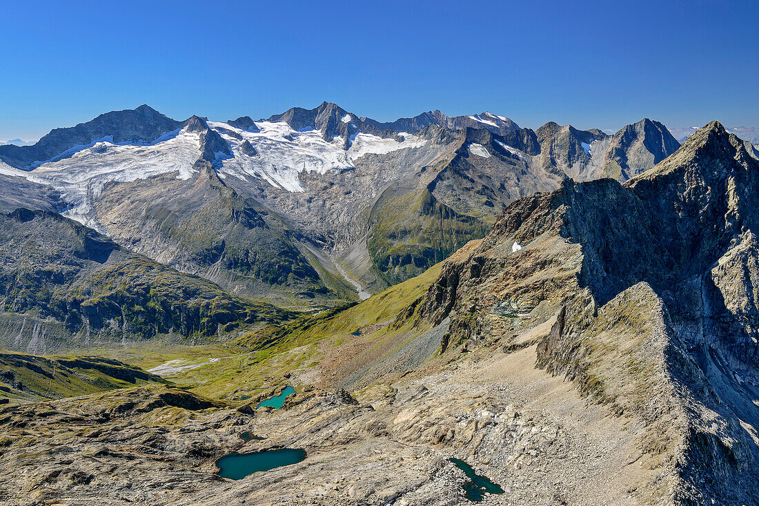  Turnerkamp, Großer Möseler, Hochfeiler and Hochferner, from the Zsigmondyspitze, Zillertal Alps, Zillertal Alps Nature Park, Tyrol, Austria 