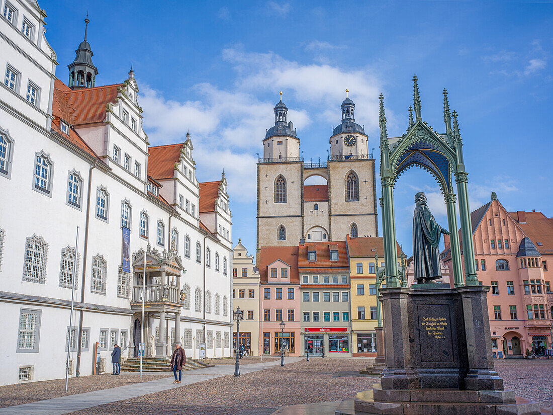  Town hall, market square and town church, Lutherstadt Wittenberg, Saxony-Anhalt, Germany 