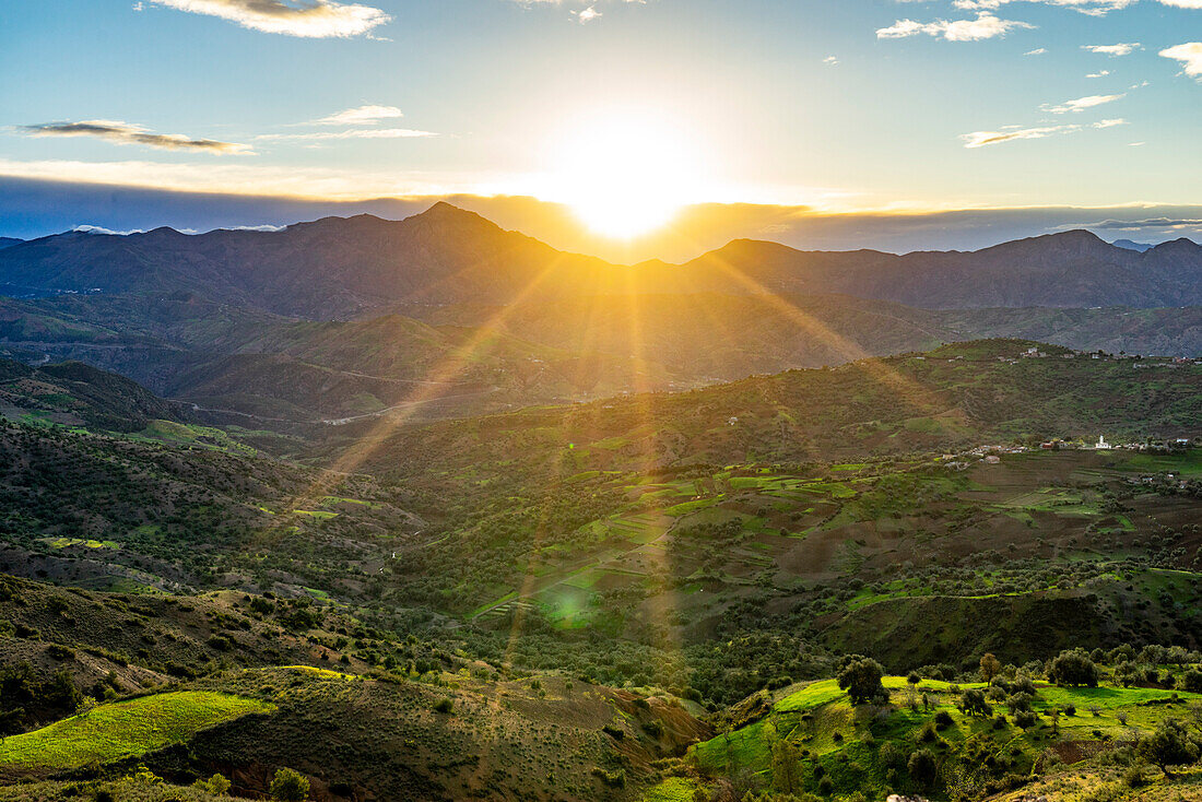 Nordafrika, Marokko, Norden, Hügellandschaft, Sonnenaufgang, Landwirtschaft, 