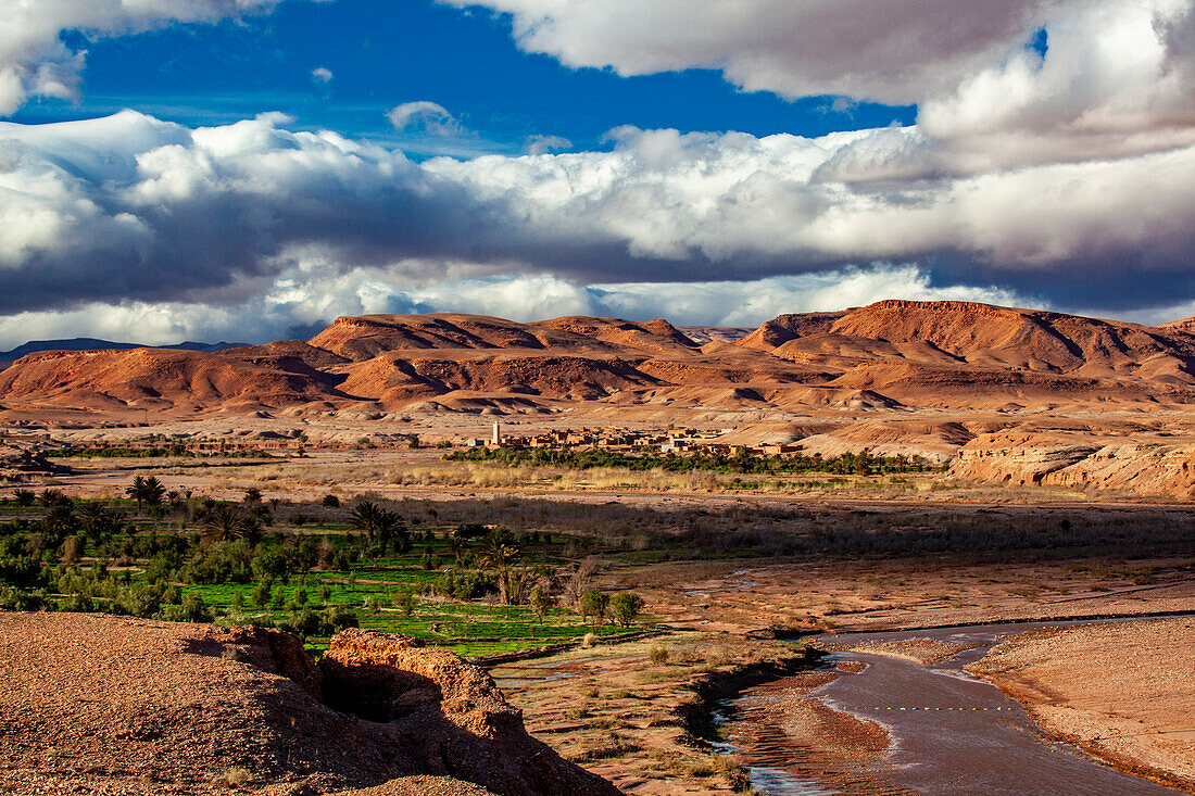  North Africa, Morocco, Ouarzazate Province, landscape, clouds, evening light 