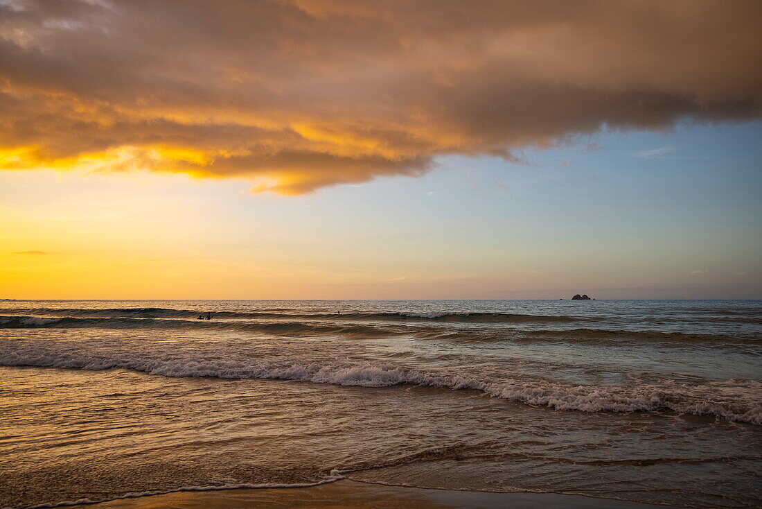  Waves at Nagtabon Beach at sunset, Bacungan, near Puerto Princesa, Palawan, Philippines 