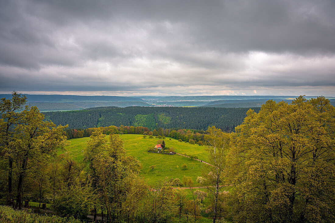 Blick über das Saaletal von der Leuchtenburg aus Richtung Jena, Seitenroda, Thüringen, Deutschland