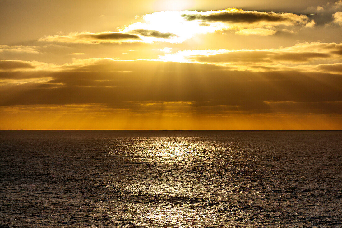  Europe, Portugal, Algarve, sunset, Atlantic, clouds 