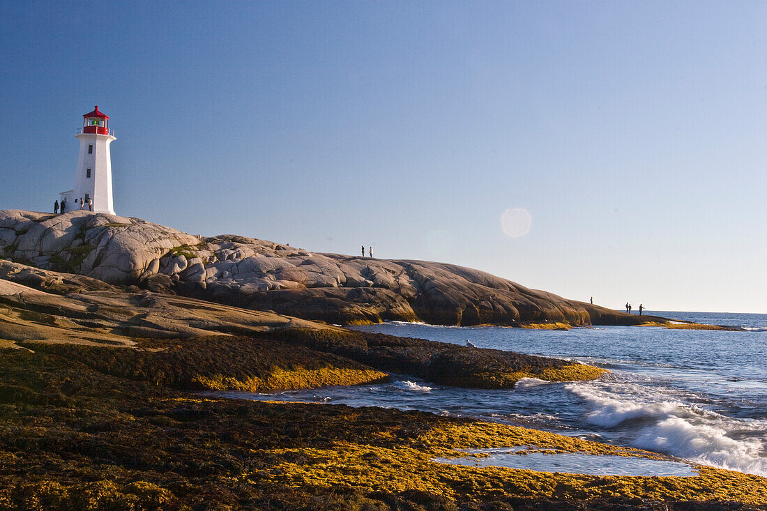  North America, Canada, Nova Scotia, lighthouse, Peggy&#39;s Cove 