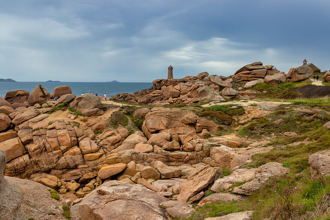 Rosa Granitküste, Ploumanac'h, Perros-Guirec, Côtes-d'Armor, Frankreich