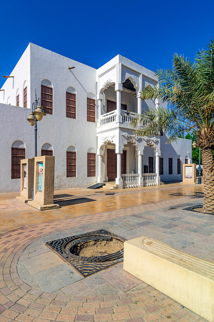  City views of Hofuf in eastern Saudi Arabia, Al-Hasa Governorate within Ash-Sharqiya Province. Urban center of the al-Hasa Oasis. 