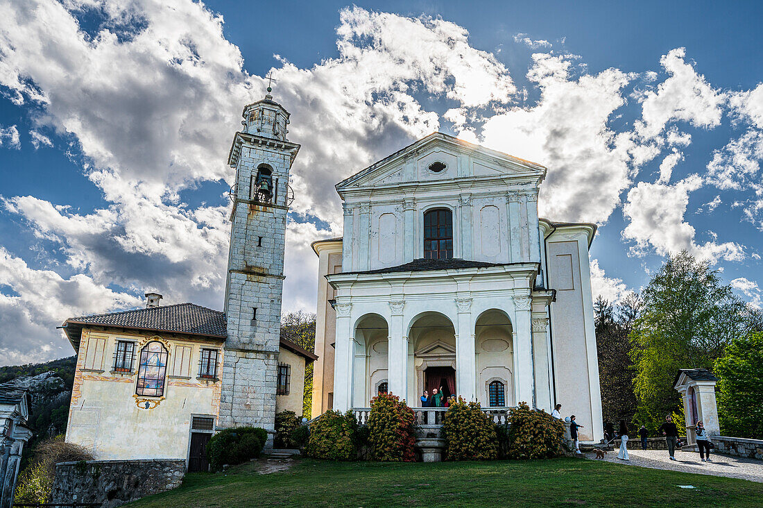  Sanctuary of the Madonna del Sasso, Lake Orta is a northern Italian lake in the northern Italian, Lago d&#39;Orta, or Cusio, region of Piedmont, Italy, Europe 