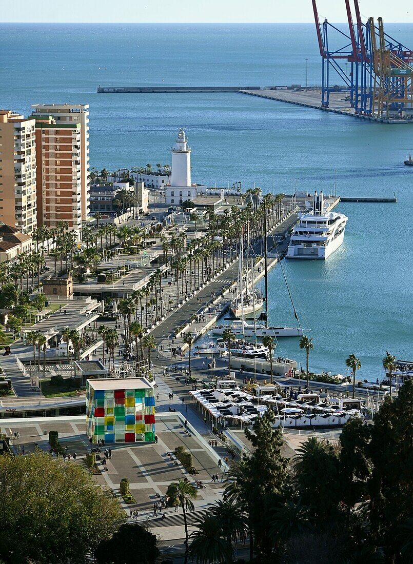  View of the harbor promenade, Malaga, Andalusia, Spain 