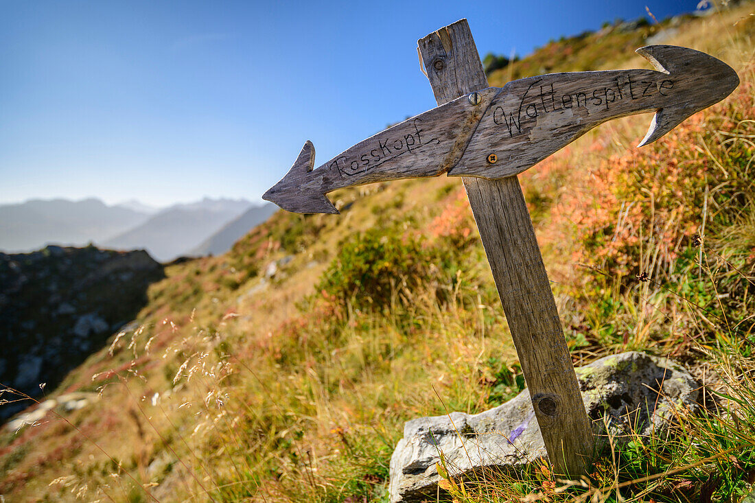  Wooden signpost to Rosskopf and Wattenspitze, Rosskopf, Tux Alps, Tyrol, Austria 