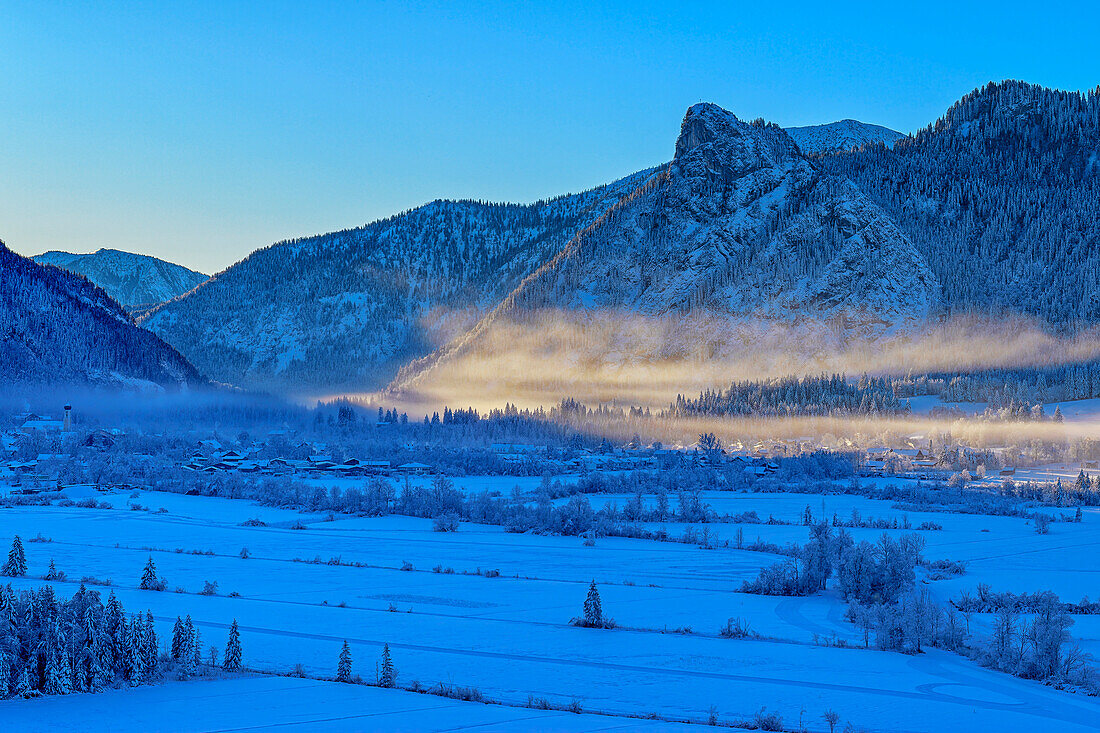  Valley fog near Oberammergau with Kofel, from Altherrenweg, Unterammergau, Upper Bavaria, Bavaria, Germany  