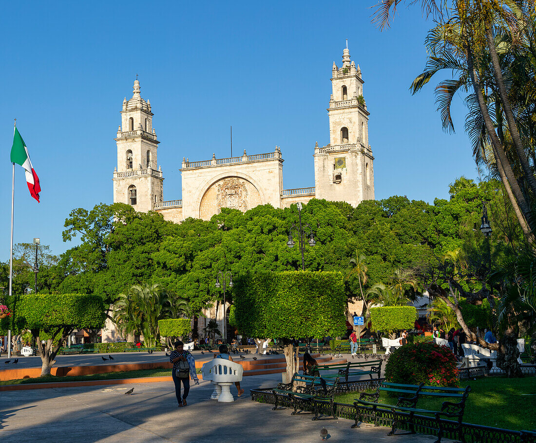 Plaza Grande city main square, Cathedral church of San Ildefonso, Merida, Yucatan State, Mexico completed 1598