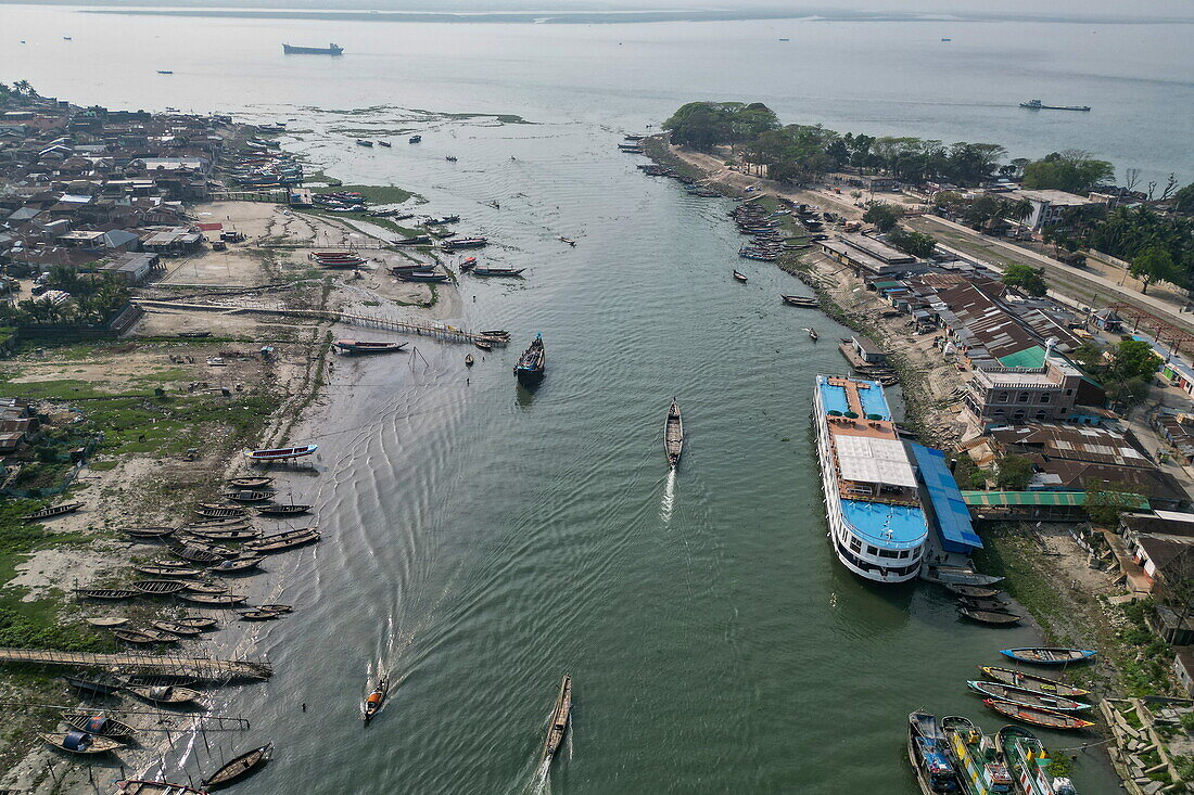  Aerial view of river cruise ship RV Thurgau Ganga Vilas (Thurgau Travel) moored on Dakatiya River, Chandpur, Chandpur District, Bangladesh, Asia 