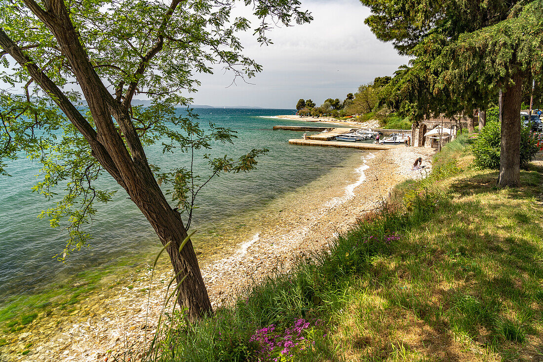 Der Strand Karma in Zadar, Kroatien, Europa