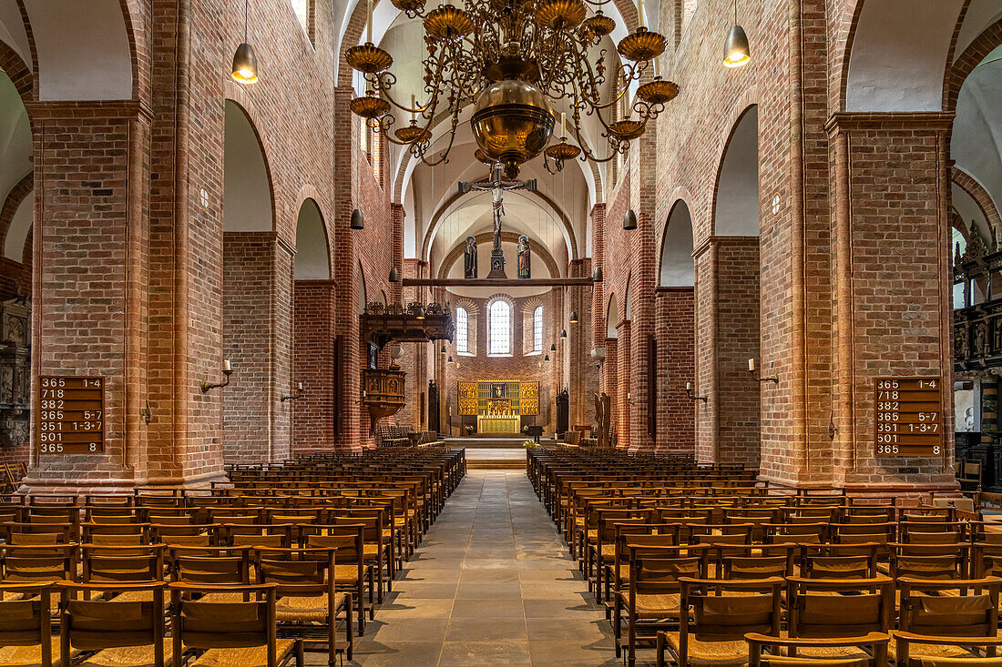  Interior of Ratzeburg Cathedral, Ratzeburg, Schleswig-Holstein, Germany  