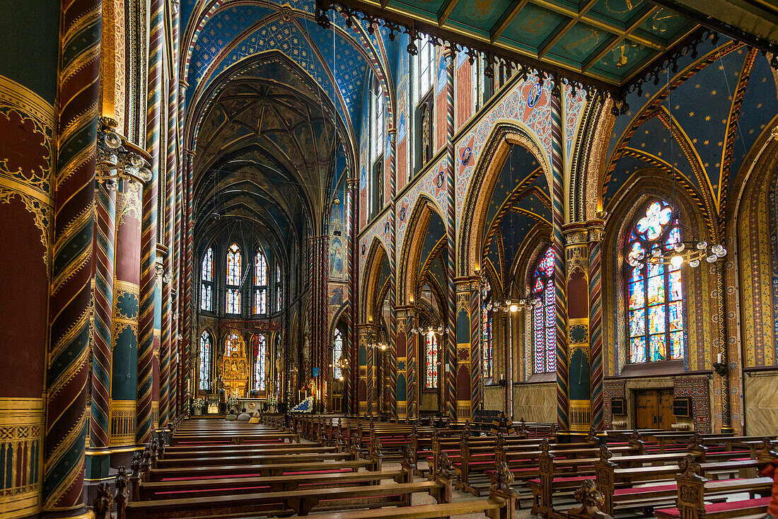  Interior view, Marienbasilika, Basilica of St. Mary, place of pilgrimage, Kevelaer, Lower Rhine, North Rhine-Westphalia, Germany 