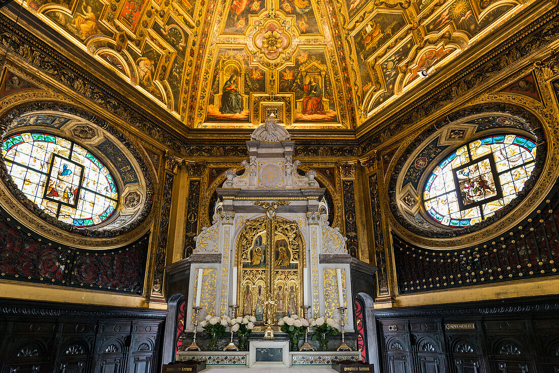  Interior view, Gnadenkapelle, pilgrimage site, Kevelaer, Lower Rhine, North Rhine-Westphalia, Germany 