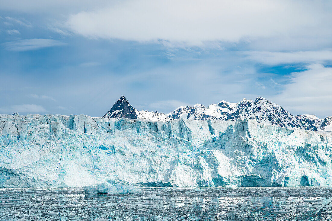 Blick auf die Abbruchkante des Lilliehookbreen, Spitzbergen, Svalbard, Norwegen, Arktis