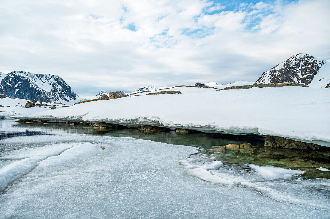  Ice landscape in Raudfjorden, Spitsbergen, Svalbard, Norway, Arctic 