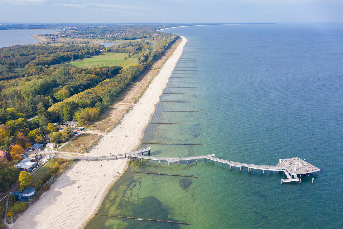 Luftbild der Seebrücke von Koserow, Insel Usedom, Mecklenburg-Vorpommern, Deutschland