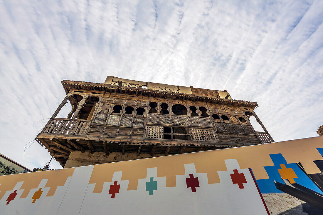  Old historic house in Yanbuʿ al-Bahr, also known as Yanbu, Yambo, or Yenbo is a major port on the Red Sea, with historic old town, Saudi Arabia 