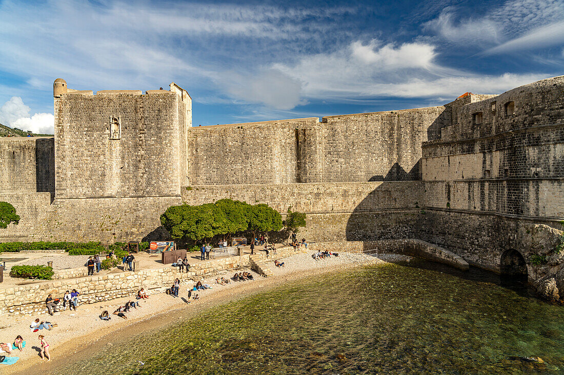 Bokar-Festung und Kolorina Bucht in Dubrovnik, Kroatien, Europa 