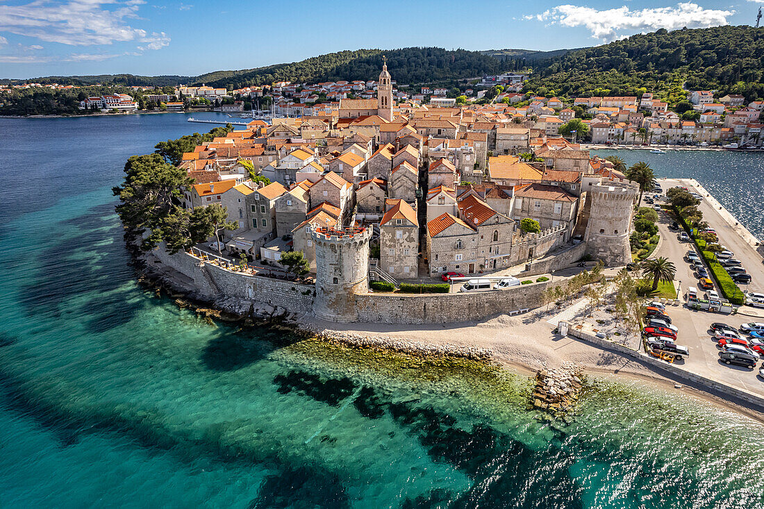 Die Altstadt von Korcula Stadt aus der Luft gesehen, Kroatien, Europa 