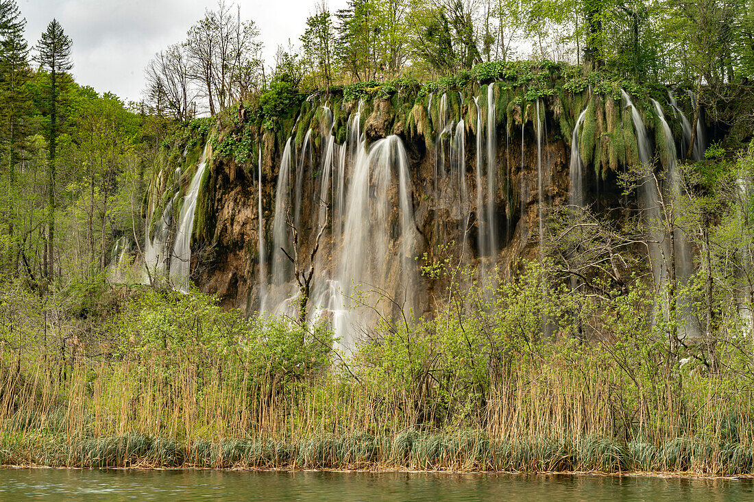  Veliki Prstavac waterfall in Plitvice Lakes National Park, Croatia, Europe  