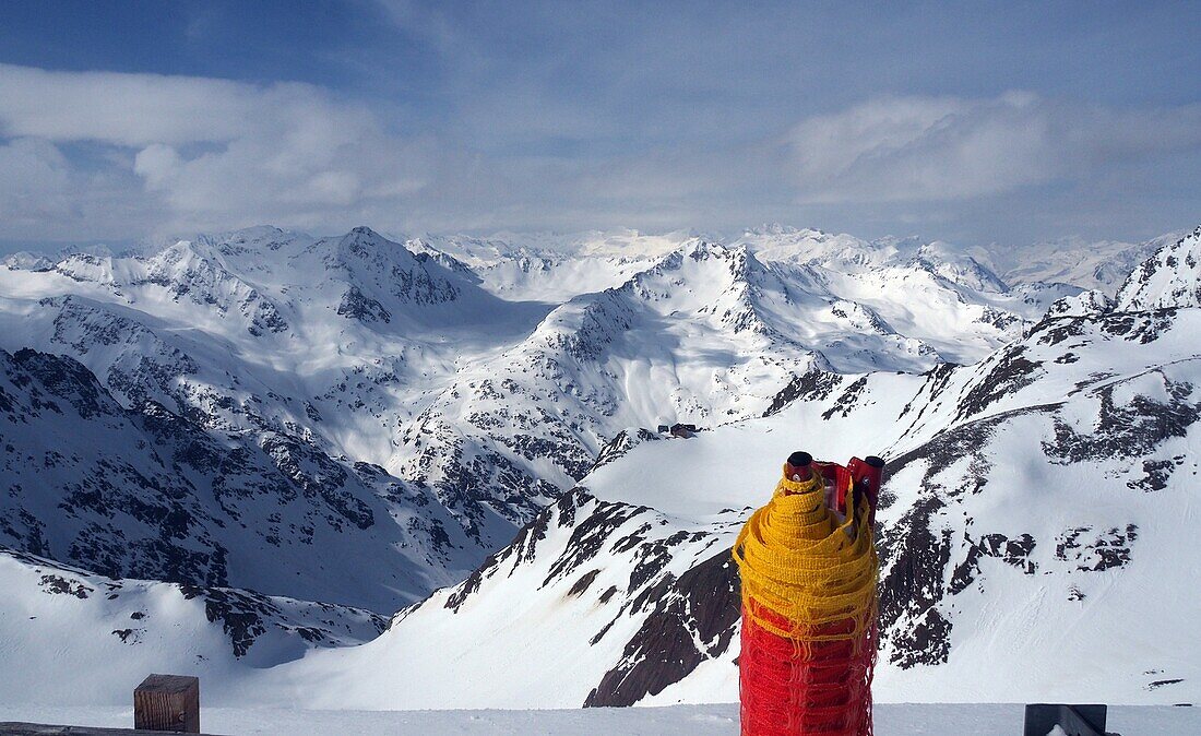 Blick gen Westen im Gletscherskigebiet, Stubaital, Tirol, Österreich